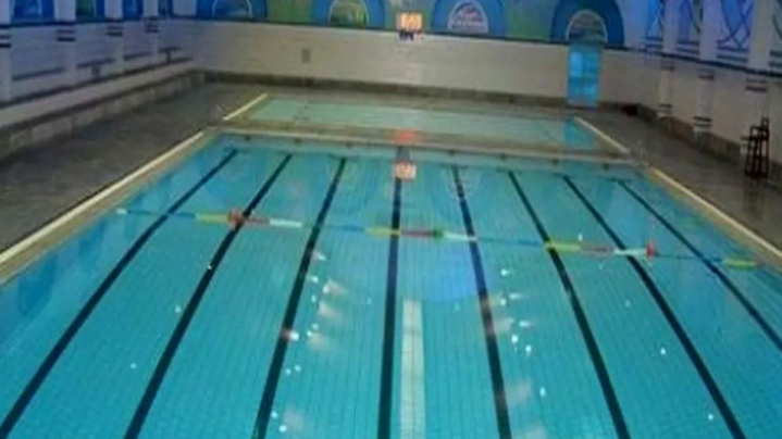 مسمومیت ۱۸ زن در یک استخر