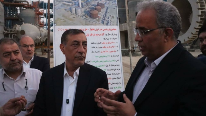 معاون اجرایی رئیس جمهور از مجتمع پتروشیمی بدر شرق چابهار بازدید کرد