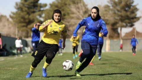 فوتبال زنان و مردان گل‌گهر و سپاهان در یک روز و یک شهر