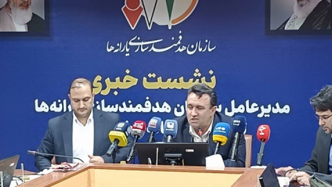 ۱۰۴۶ همت یارانه نقدی میدهیم/ قیمت واقعی بنزین چندبرابر نرخ فروش است