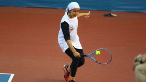 تنیس دختران در جمع ۸ تیم برتر