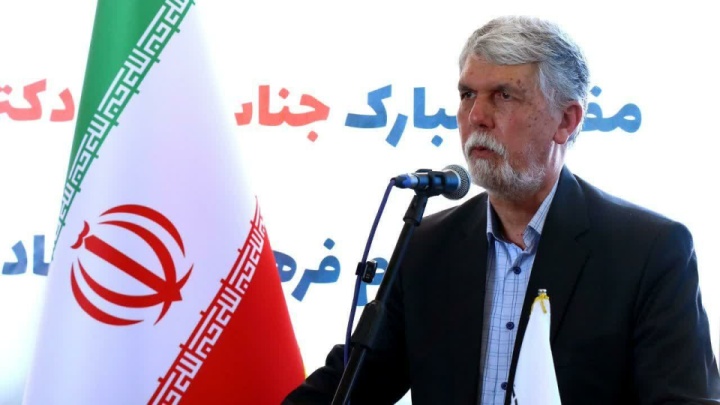 تعلق خاطر سرمایه‌گذاران سیاست راهبردی در توسعه است