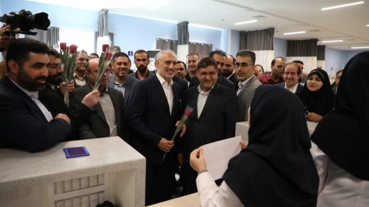 بازديد رئيس سازمان برنامه و بودجه كشور از بخش الحاقی بيمارستان هاجر شهركرد