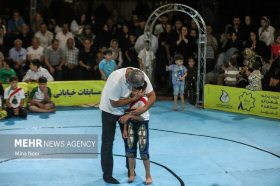 اولین دوره مسابقات خیابانی ورزش‌های زورخانه ای و پهلوانی در تبریز