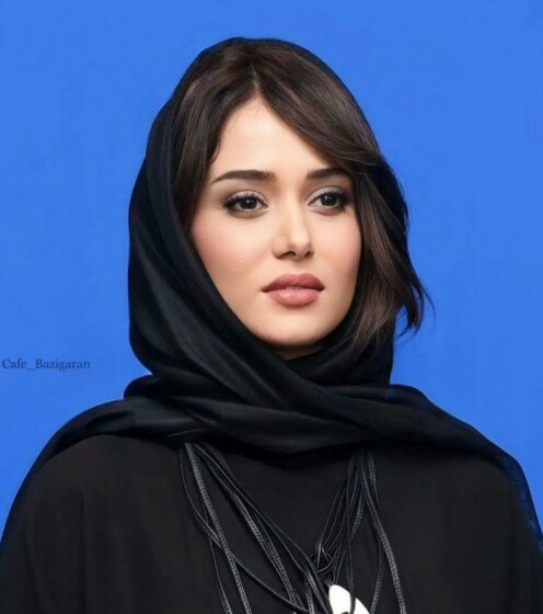 زادروز پریناز ایزدیار