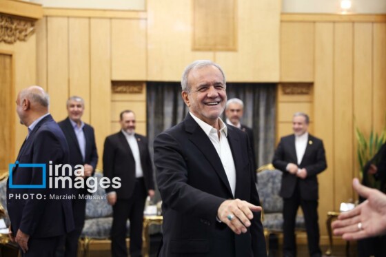 بدرقه رئیسجمهور به چین