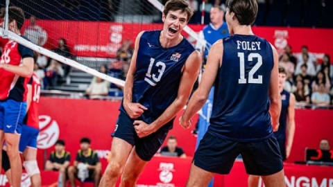 آمریکا برای نخستین بار مدال گرفت