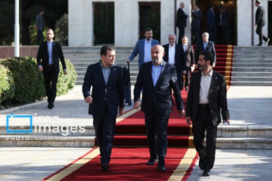 بدرقه رئیسجمهور به چین