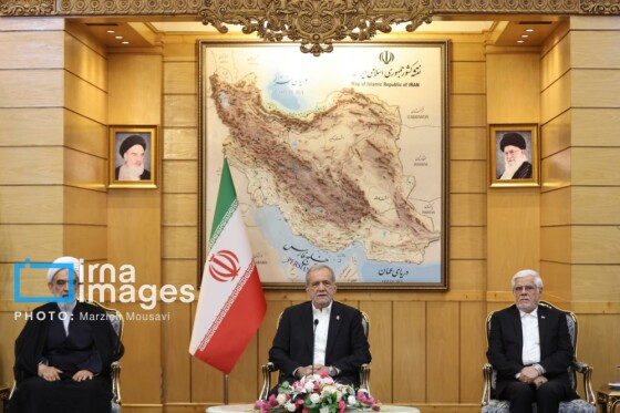 بدرقه رئیسجمهور به چین