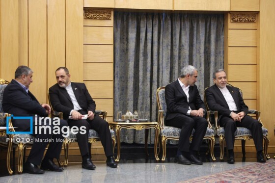 بدرقه رئیسجمهور به چین