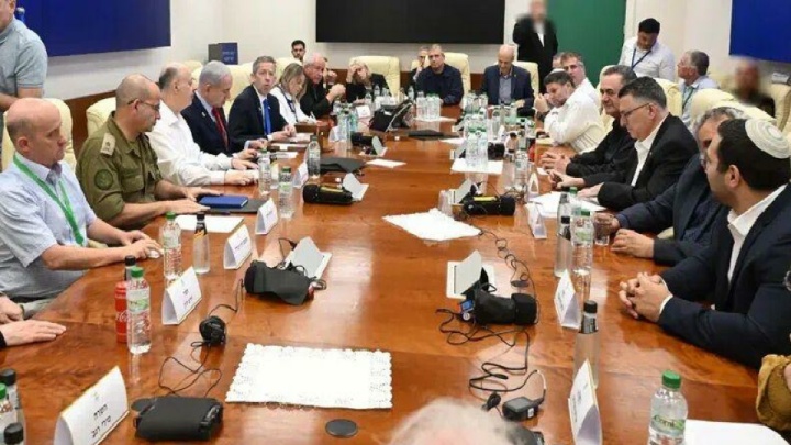 کابینه امنیتی اسرائیل در سایه تهدیدات یمن و اختلافات طرح اشغال غزه