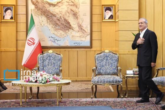 بدرقه رئیسجمهور به چین