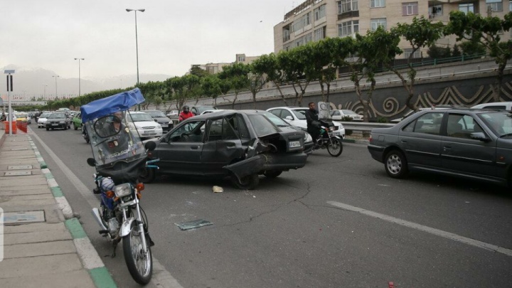 بخشنامه بیمه مرکزی برای رفع نگرانی مالکان خودروهای نامتعارف برای استفاده از بیمه بدنه