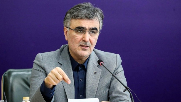 قصدی برای تغییر نرخ‌های رسمی ارز نداریم