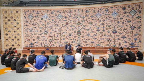 دبیرکل کمیته ملی المپیک از اردوی تیمهای ملی بازدید کرد