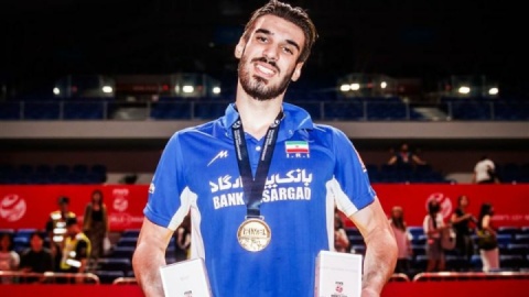 متین حسینی بهترین بازیکن مسابقات والیبال قهرمانی جوانان جهان ۲۰۲۵ شد