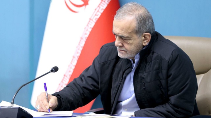 پزشکیان: آماده ارتقاء روابط با ویتنام هستیم