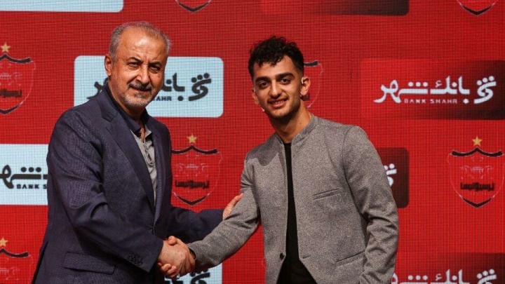 همه ابهامات انتقال عجیب فخریان به پرسپولیس