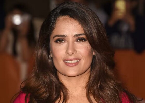 زادروز سلما هایک پینو، بازیگر، مدل و تهیه‌کننده مکزیکی-آمریکایی