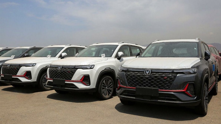 عرضه خودروهای ثبت شده با نرخ ارز قدیم