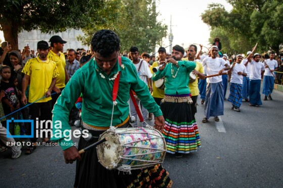 جشنواره شکرگزاری «انبه و یاسمین‌گُل»
