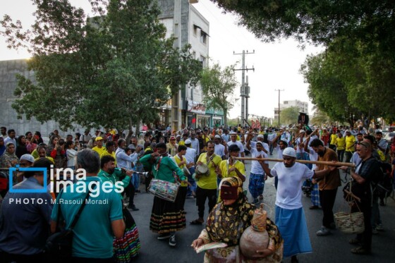 جشنواره شکرگزاری «انبه و یاسمینگُل»