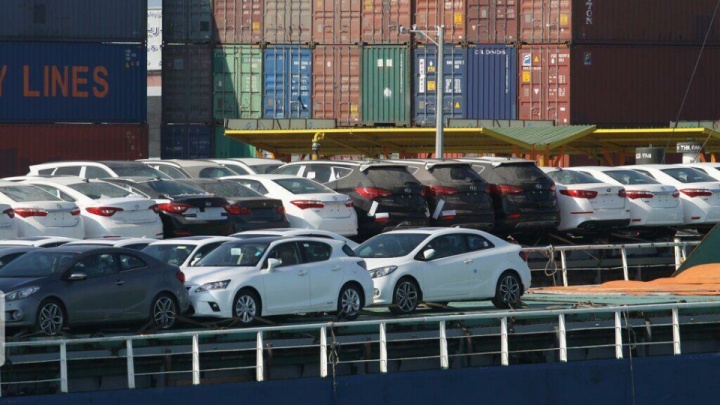 واردات ۶۰ هزار دستگاه خودروی سواری از ابتدای دولت چهاردهم