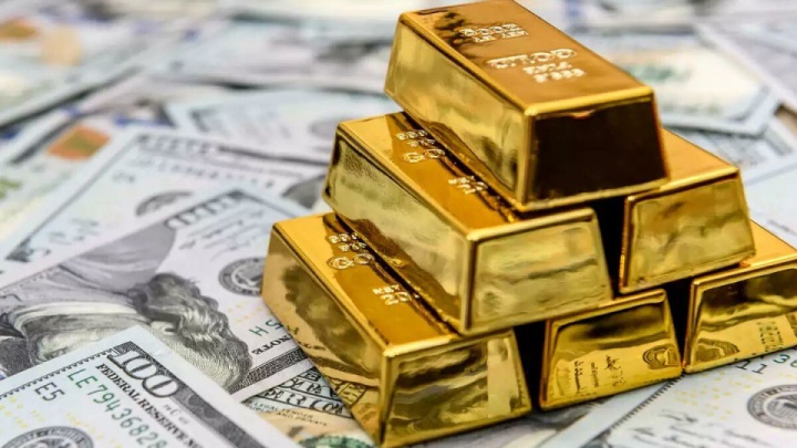 افزایش ۳۸ دلاری بهای اونس طلای جهانی/ افت قیمت فلز زرد در بازار تهران