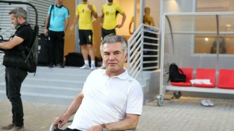 استیلی: لیست خرید کارتال را منتشر کنید