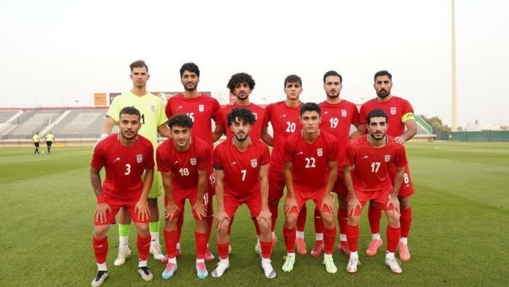 شاگردان امید روانخواه گل‌ کاشتند