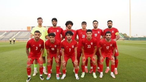 شاگردان امید روانخواه گل‌ کاشتند