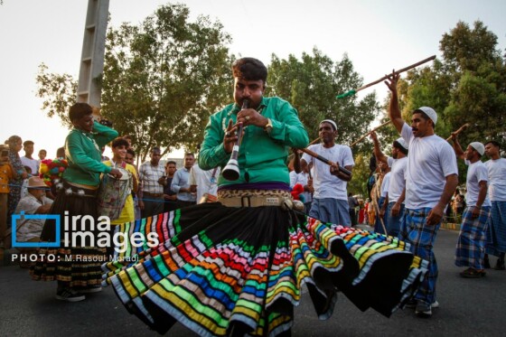جشنواره شکرگزاری «انبه و یاسمین‌گُل»