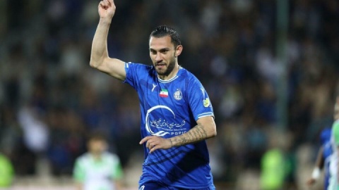 «آزادی» راهی تهران شد