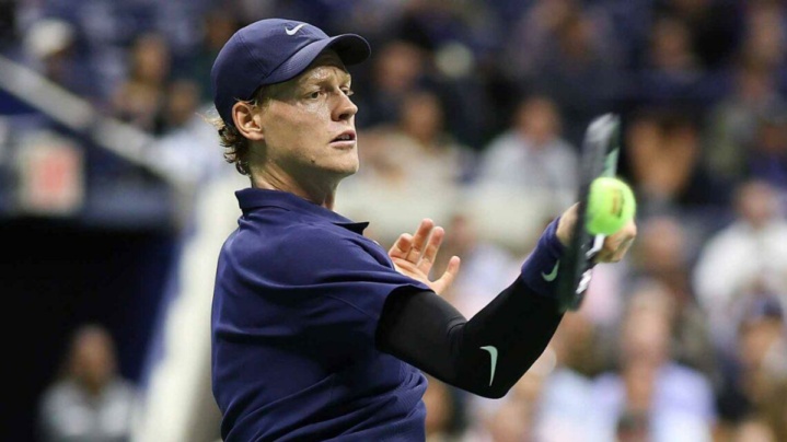 صعود مقتدرانه سینر به نیمه‌نهایی و حذف اشویانتک