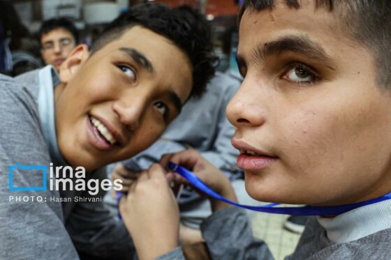 مسابقات پاراشنای قهرمانی کشور