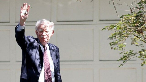 اف‌بی‌آی خانه بولتون را تفتیش کرد؛ احتمال نقض قانون جاسوسی در پرونده اسناد طبقه‌بندی‌شده