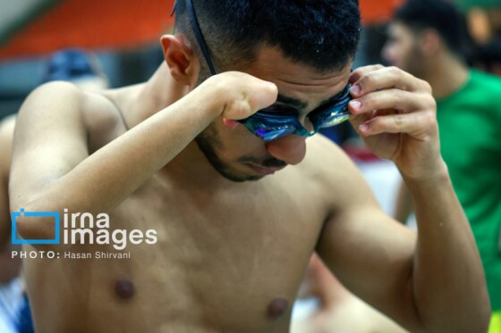 مسابقات پاراشنای قهرمانی کشور