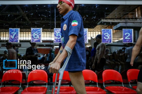 مسابقات پاراشنای قهرمانی کشور