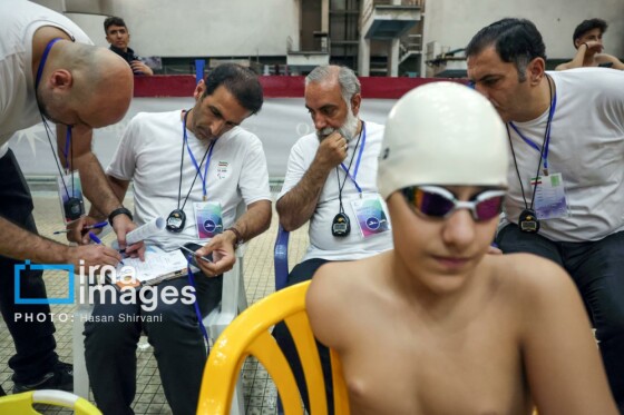 مسابقات پاراشنای قهرمانی کشور