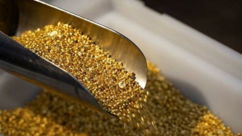 طلای جهانی در نقطه تاریخی