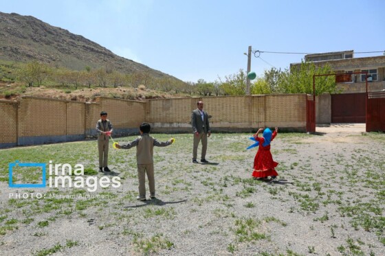 معلمی برای ۳ دانش آموز