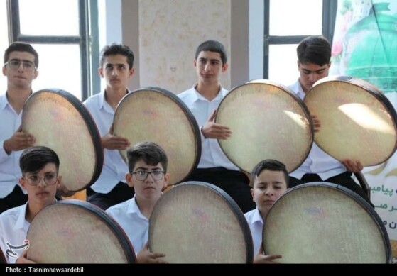 جشن باشکوه وحدت در عنبران با حضور آیت‌الله عاملی