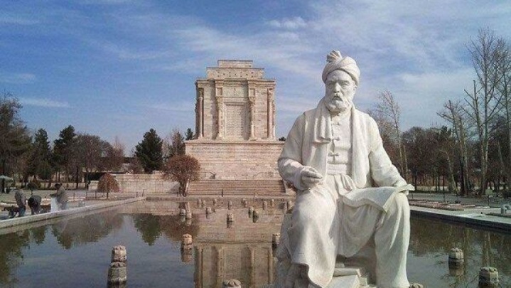 کلیپ توهین به فردوسی همچنان زیر ذره‌بین قانون و اخلاق