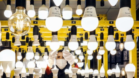 ۴۵۰ میلیون کیلوات صرفه جویی برق در تهران/ احتمال کاهش محدودیت‌ها