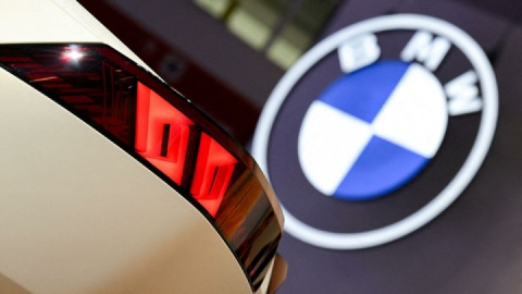 BMW با خودروی تمام‌برقی به چین بازمی‌گردد