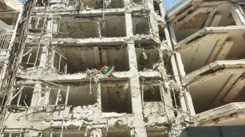 نوسازی ساختمان‌های آسیب دیده از جنگ‌ در کوچه حجت دوست تهران