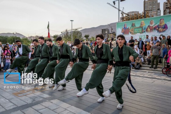 جشن وحدت اقوام‌ «ایران عزیز»