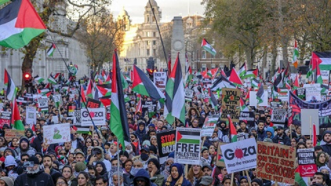 سیاست اسرائیل در نسل‌کشی همان سیاست هیلتر است