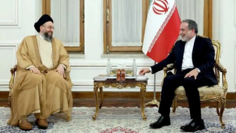 حکیم از دفاع ایران در جنگ ۱۲ روزه تجمید کرد/ استمرار همکاری‌های امنیتی ایران و عراق