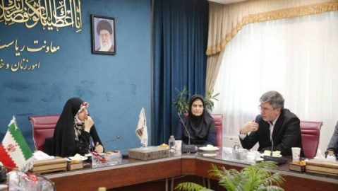 بیمه‌های ویژه زنان طراحی شود